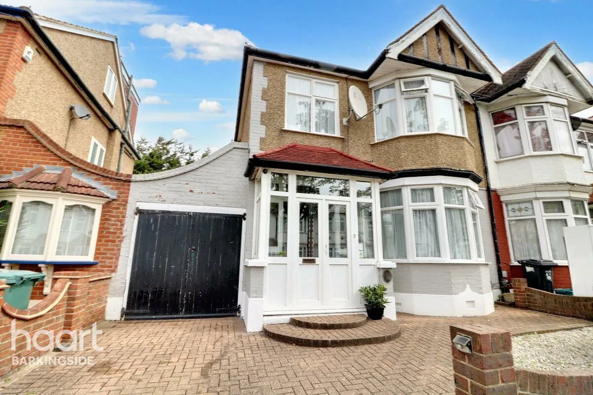 Hatley Avenue, Barkingside, IG6, photo 28