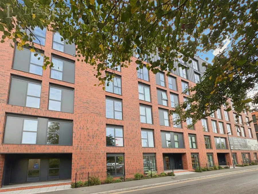 2 bed flat to rent, Liversage Street, Derby, DE1