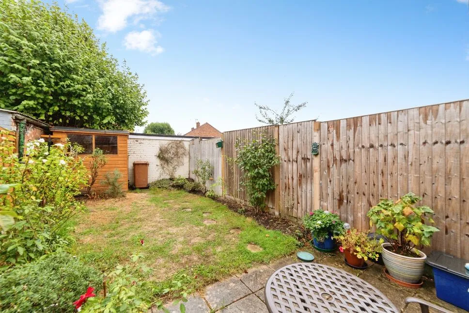 Southsea Road, Stevenage, Hertfordshire, SG1, photo 3