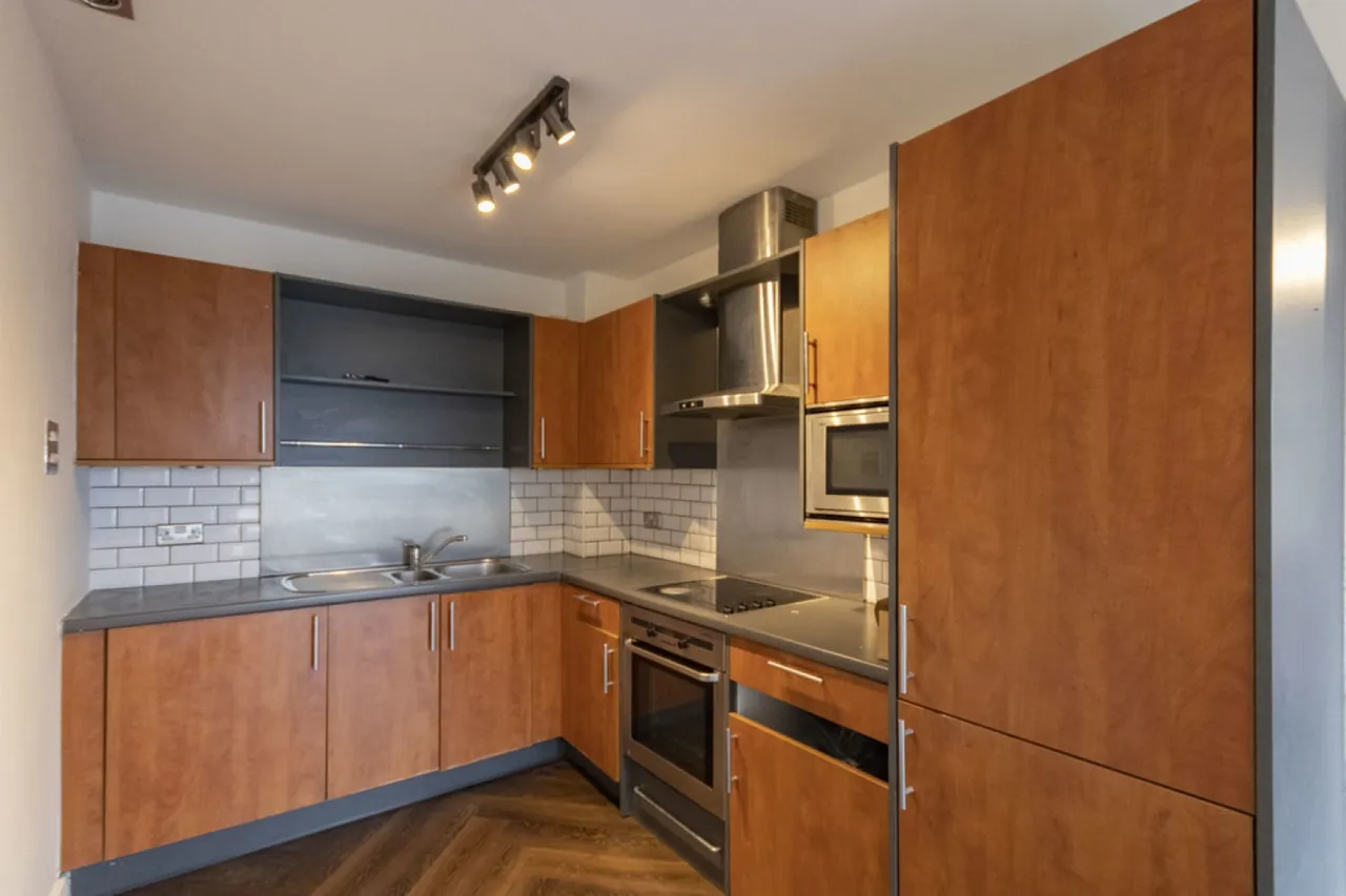 Royal Arch Apartments, The Mailbox, Wharfside Street, Birmingham, B1, photo 5