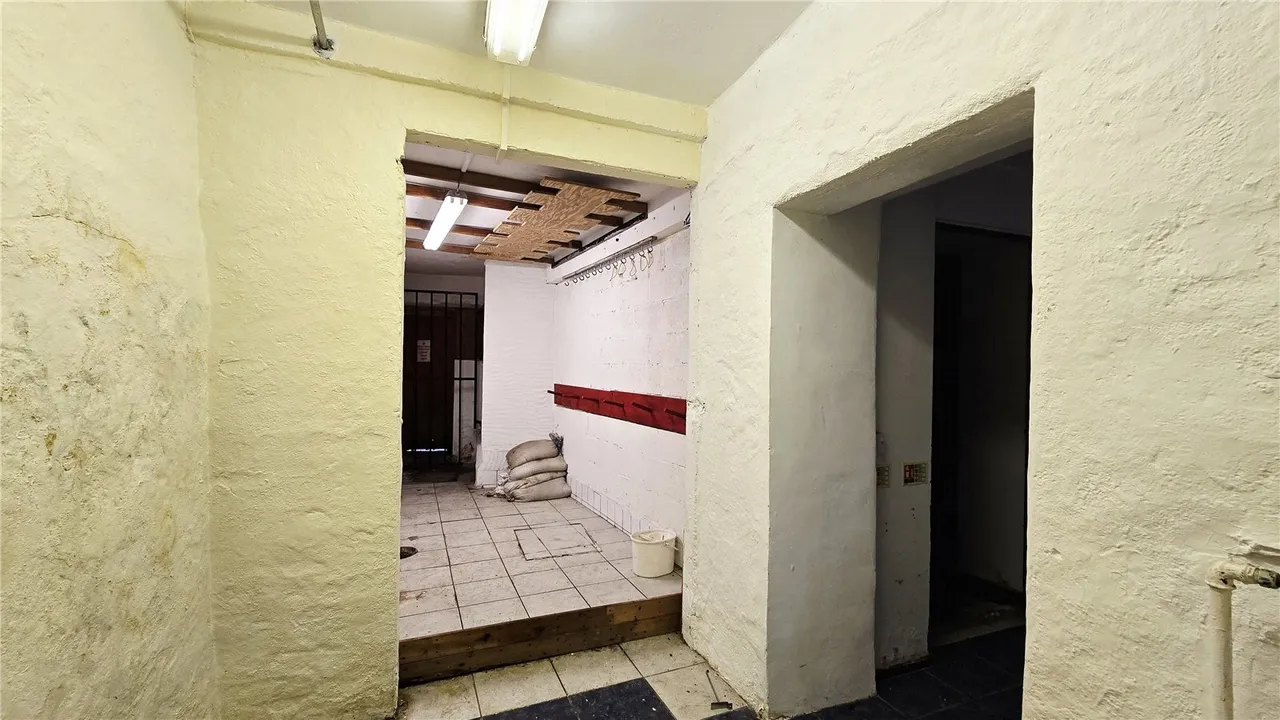 Church Terrace, Holyhead, LL65, photo 7