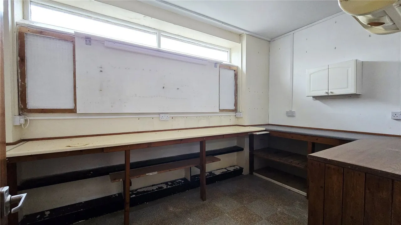 Church Terrace, Holyhead, LL65, photo 8