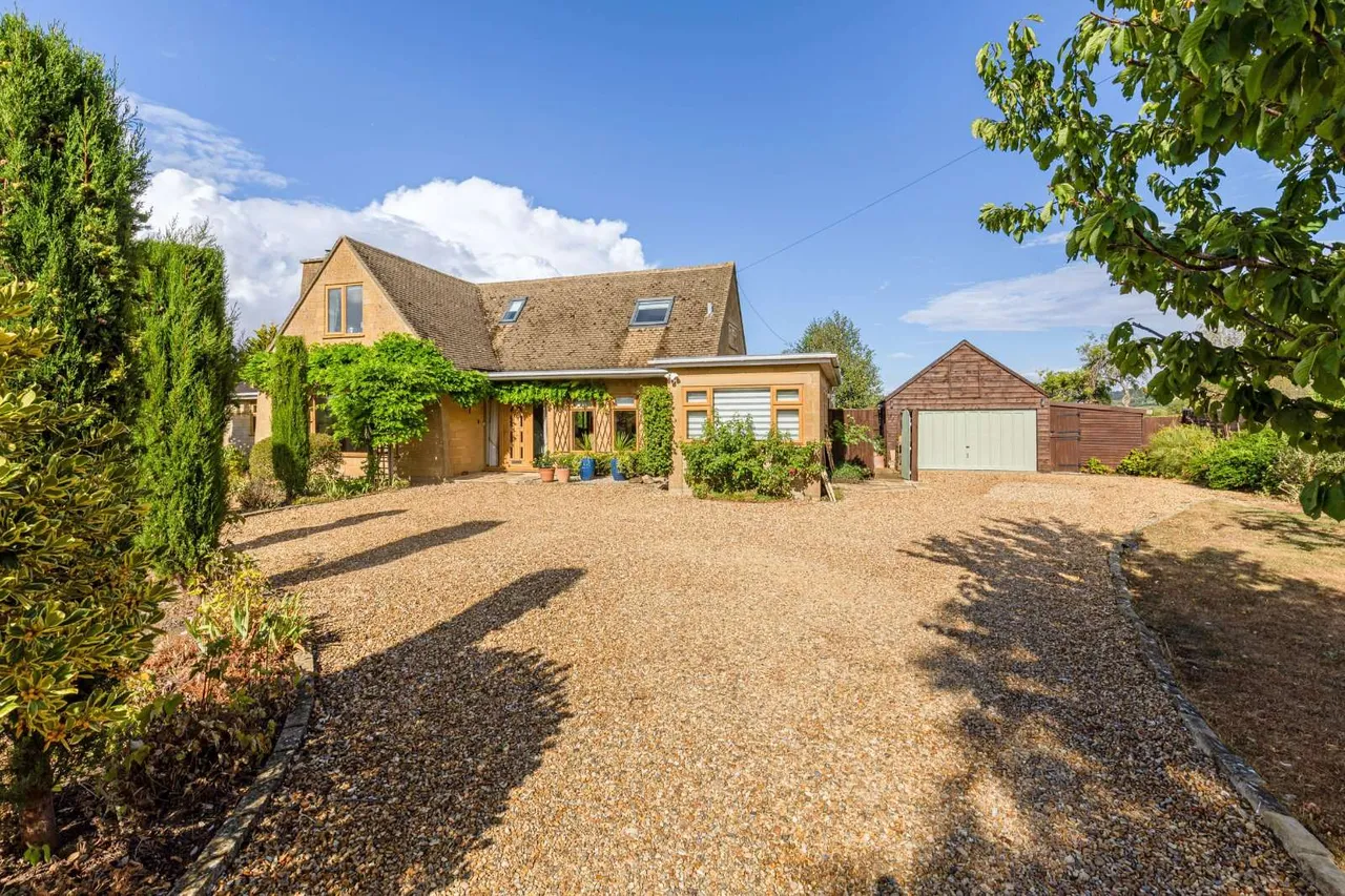 4 bed house for sale — Evesham Road, Broadway, Worcestershire, WR12 7DG