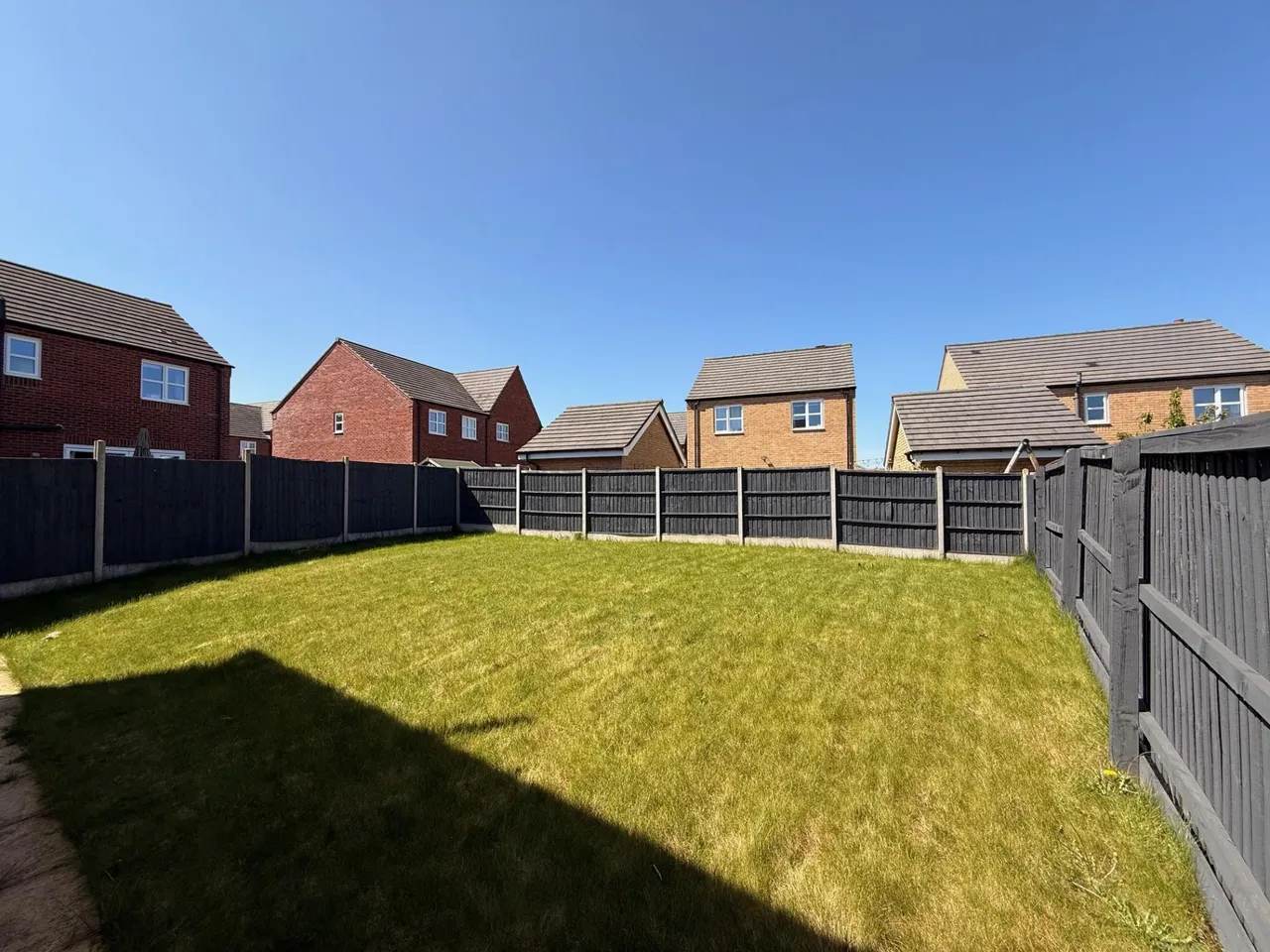 Crocus Close, Loughborough, LE11, photo 11
