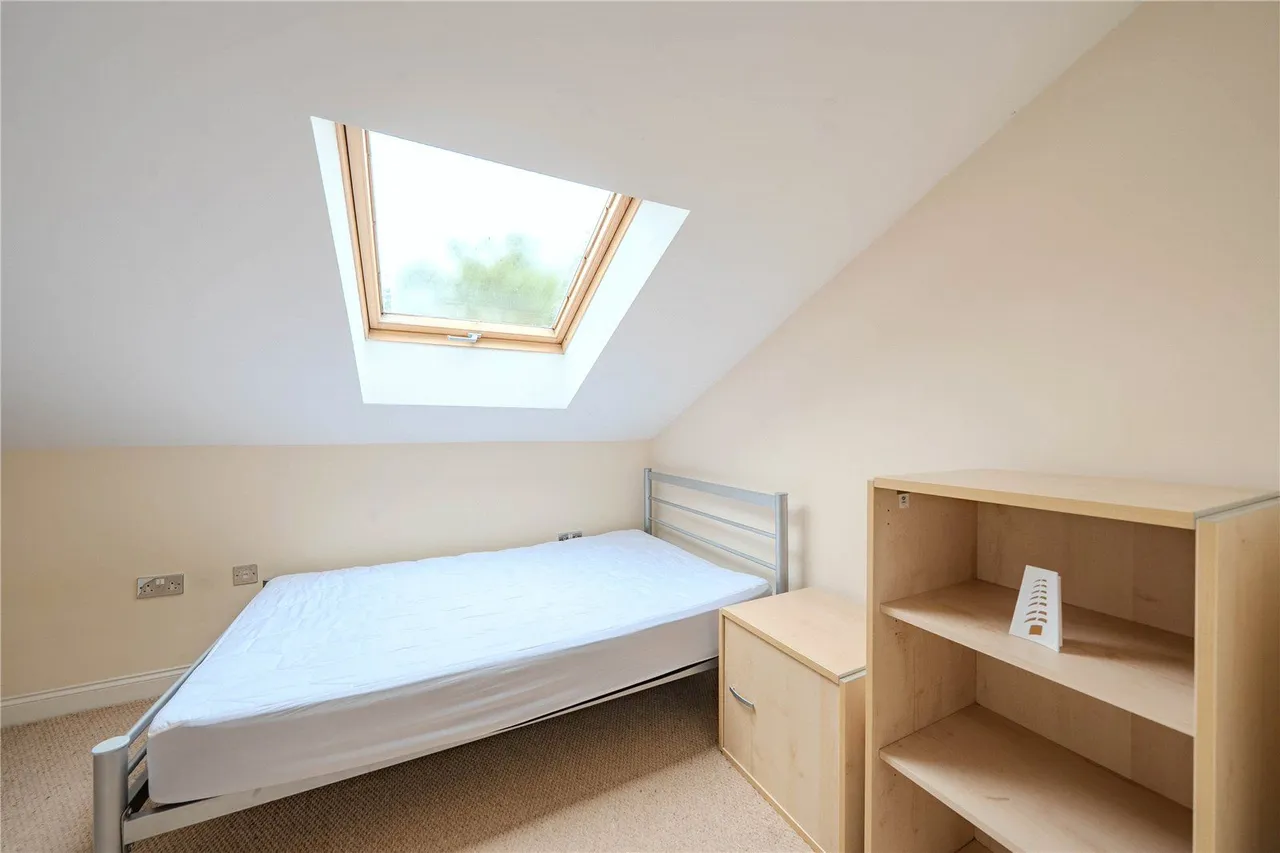 King Lane, Moortown, LS17, photo 5
