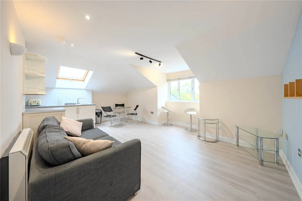 King Lane, Moortown, LS17, photo 2