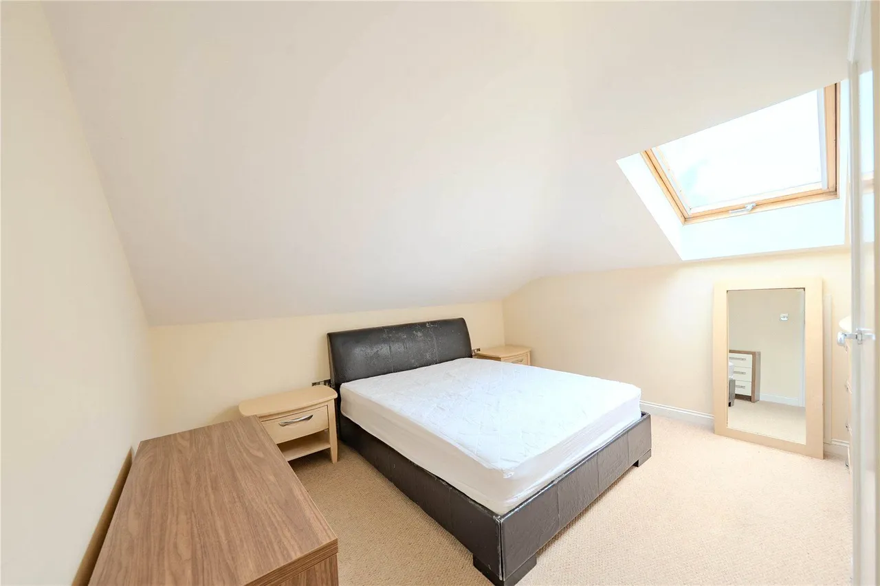 King Lane, Moortown, LS17, photo 4