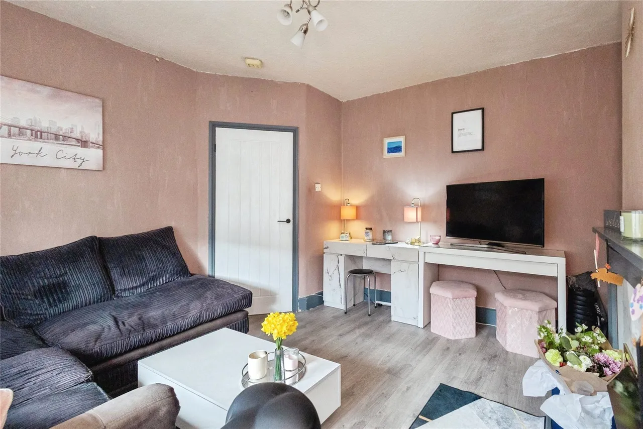 Chapel Street, Dukinfield, SK16, photo 3