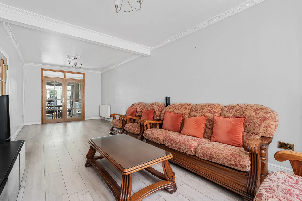 Hanworth Road, Whitton, TW4, photo 7