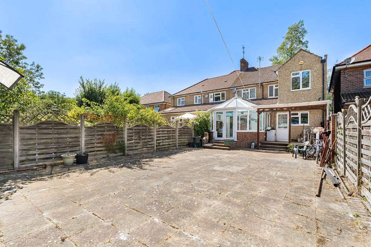 Hanworth Road, Whitton, TW4, photo 25