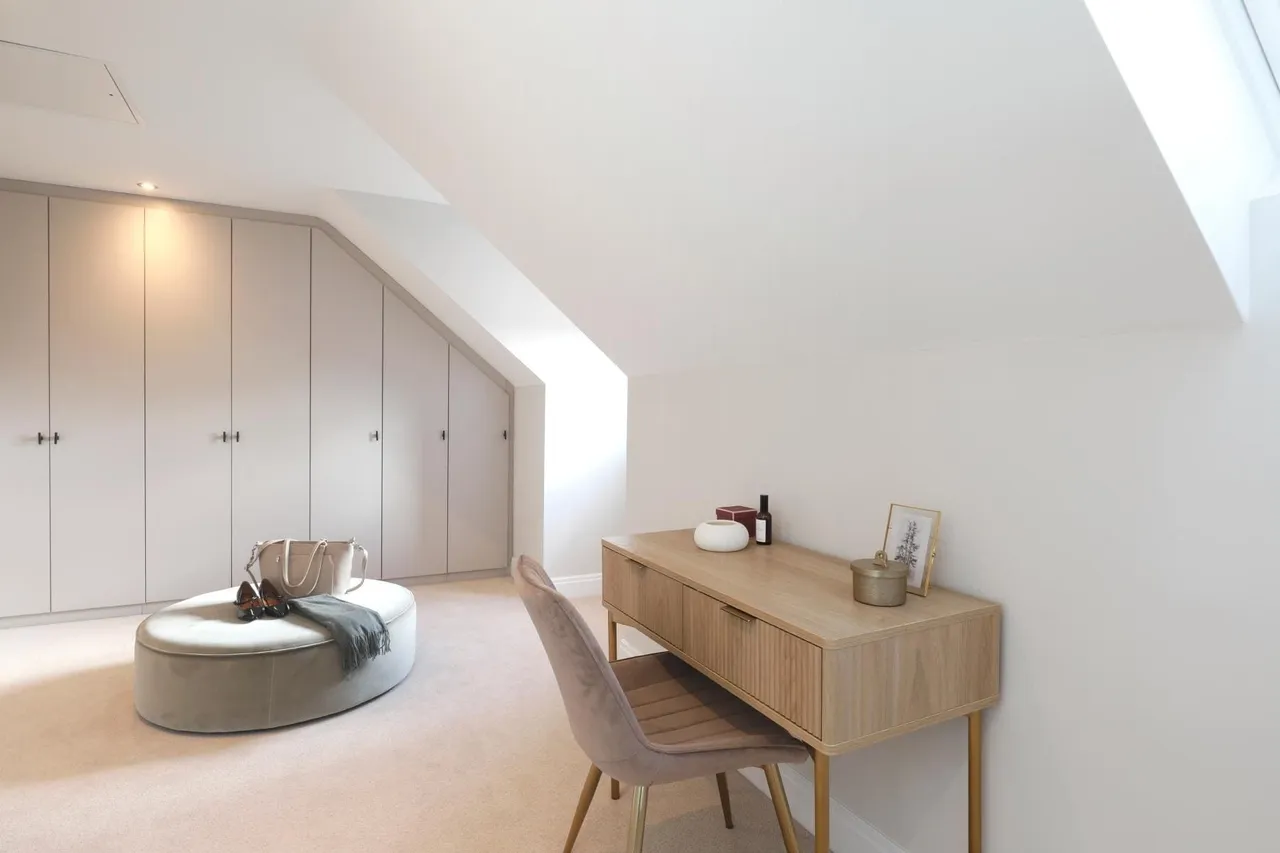 Folders Lane, Burgess Hill, RH15, photo 11