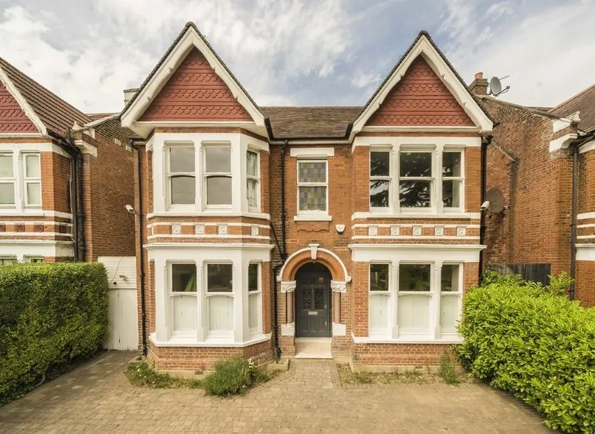 6 bed house to rent — Creffield Road, Ealing, W5