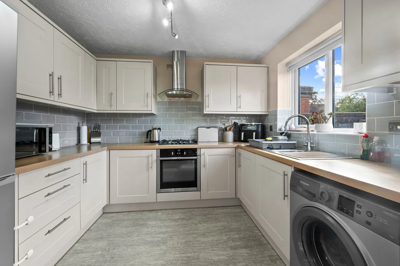 Henrietta Grove, Prescot, L34, photo 6