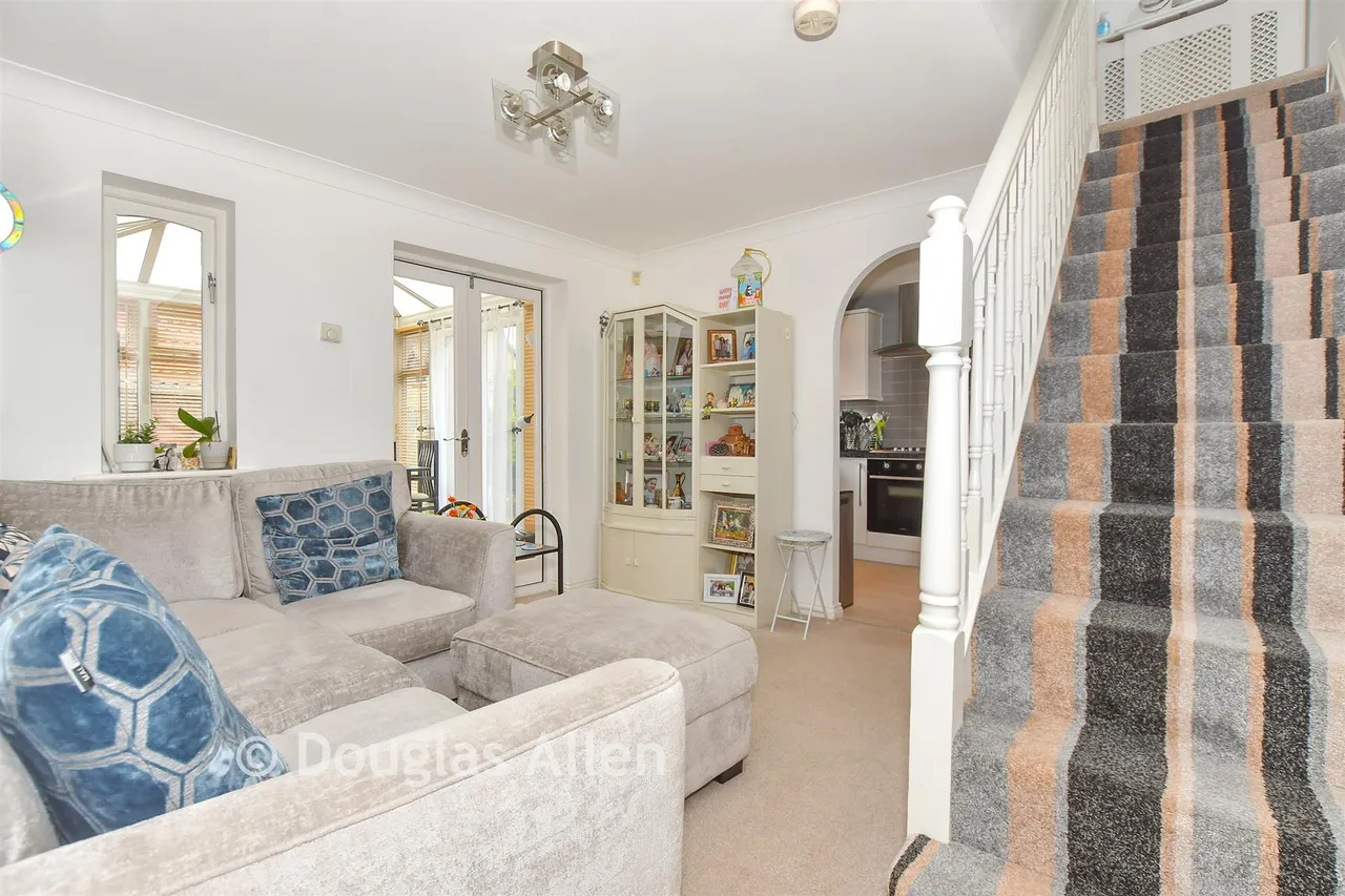 Boyd Court, Wickford, SS12, photo 4