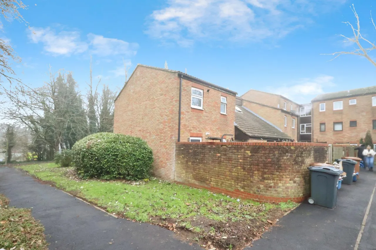 Baron Court, Stevenage, SG1, photo 2