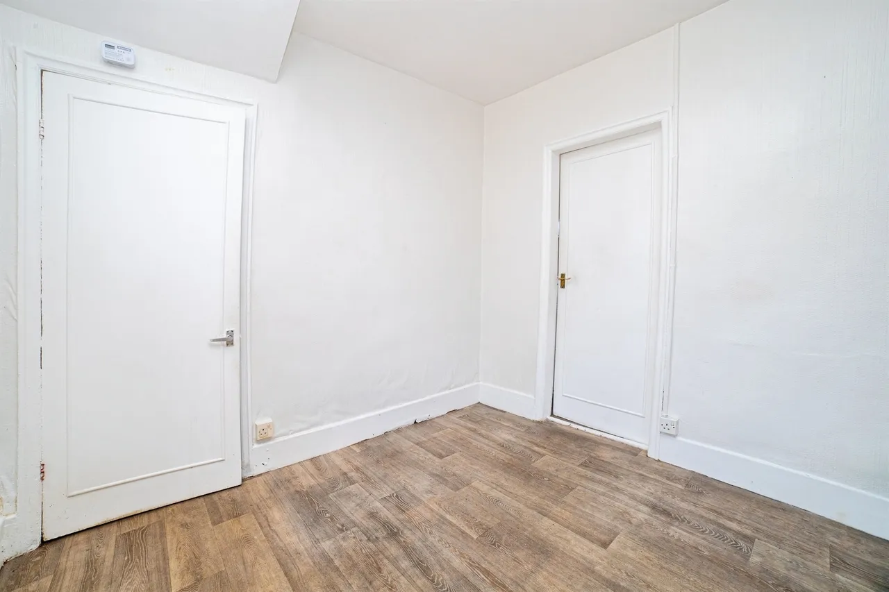 Larch Road, New Ollerton, NG22, photo 6