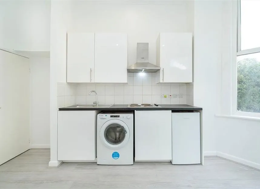 Walm Lane, London, NW2, photo 4