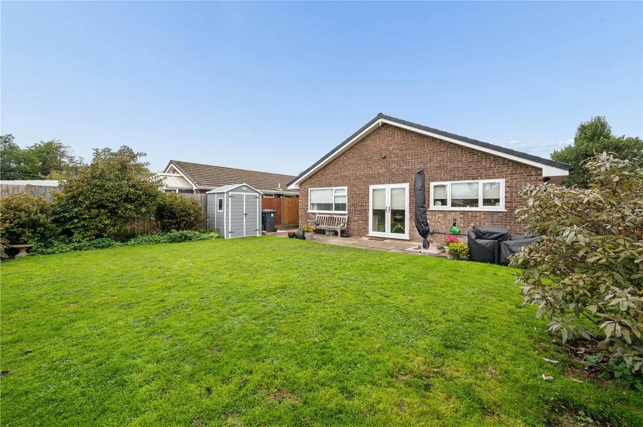 Ovington Drive, Southport, PR8, photo 29