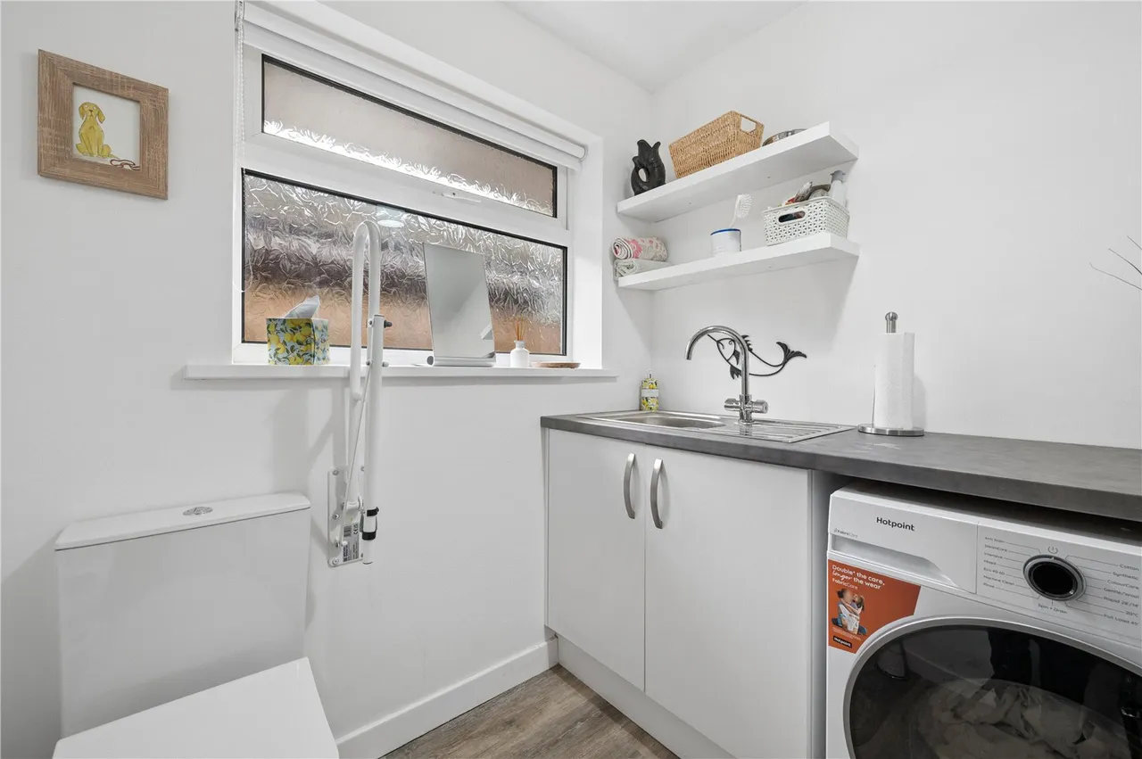 Ovington Drive, Southport, PR8, photo 11