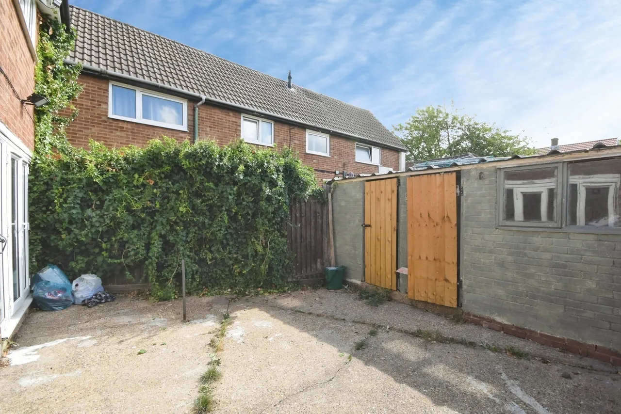 Pin Mill, Basildon, Essex, SS14, photo 15