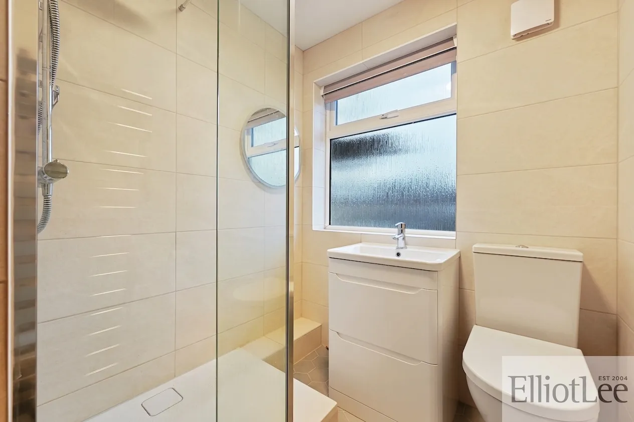 Leamington Crescent, Harrow, HA2, photo 10