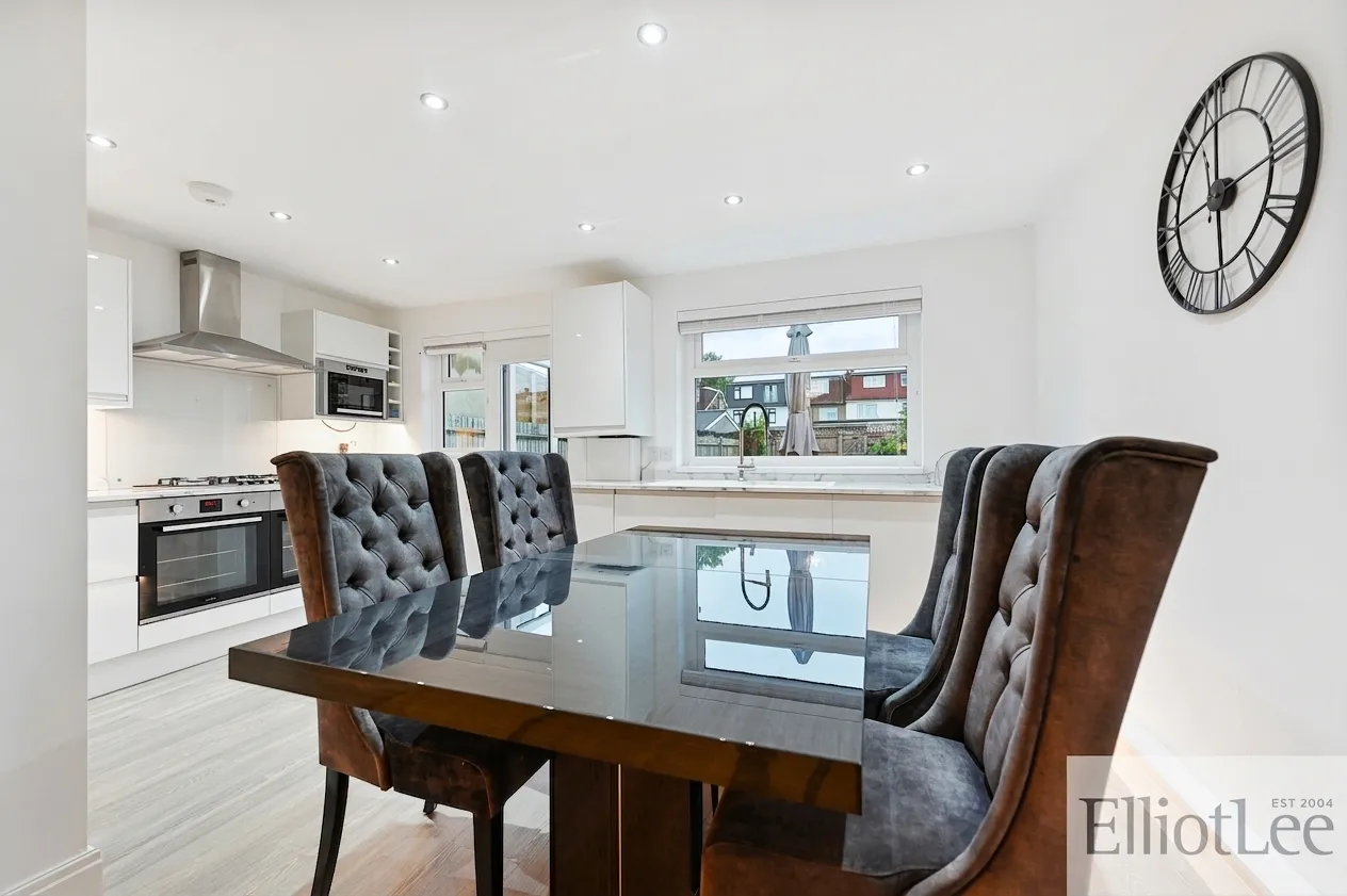 Leamington Crescent, Harrow, HA2, photo 3