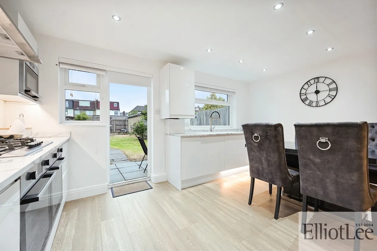 Leamington Crescent, Harrow, HA2, photo 4