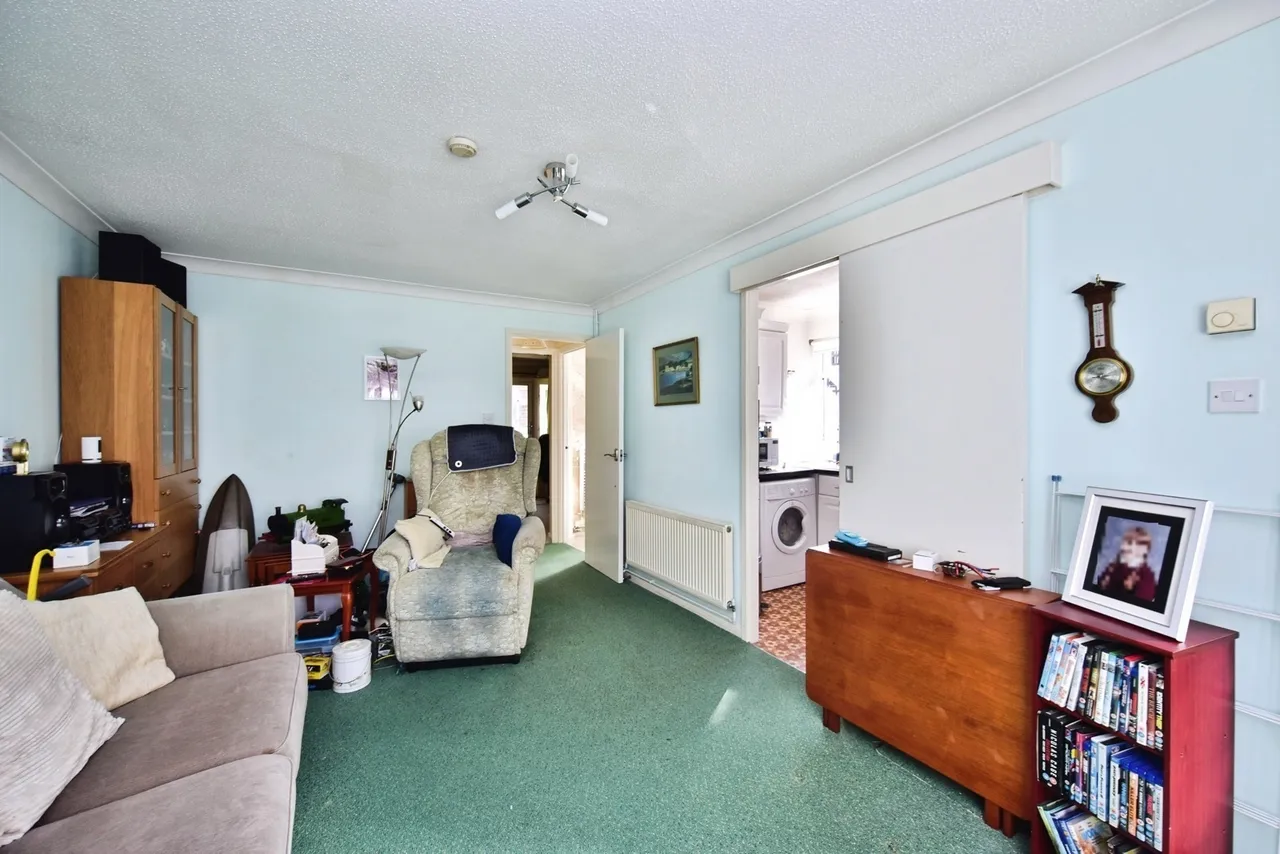 Foxden Drive, Downswood, ME15, photo 3