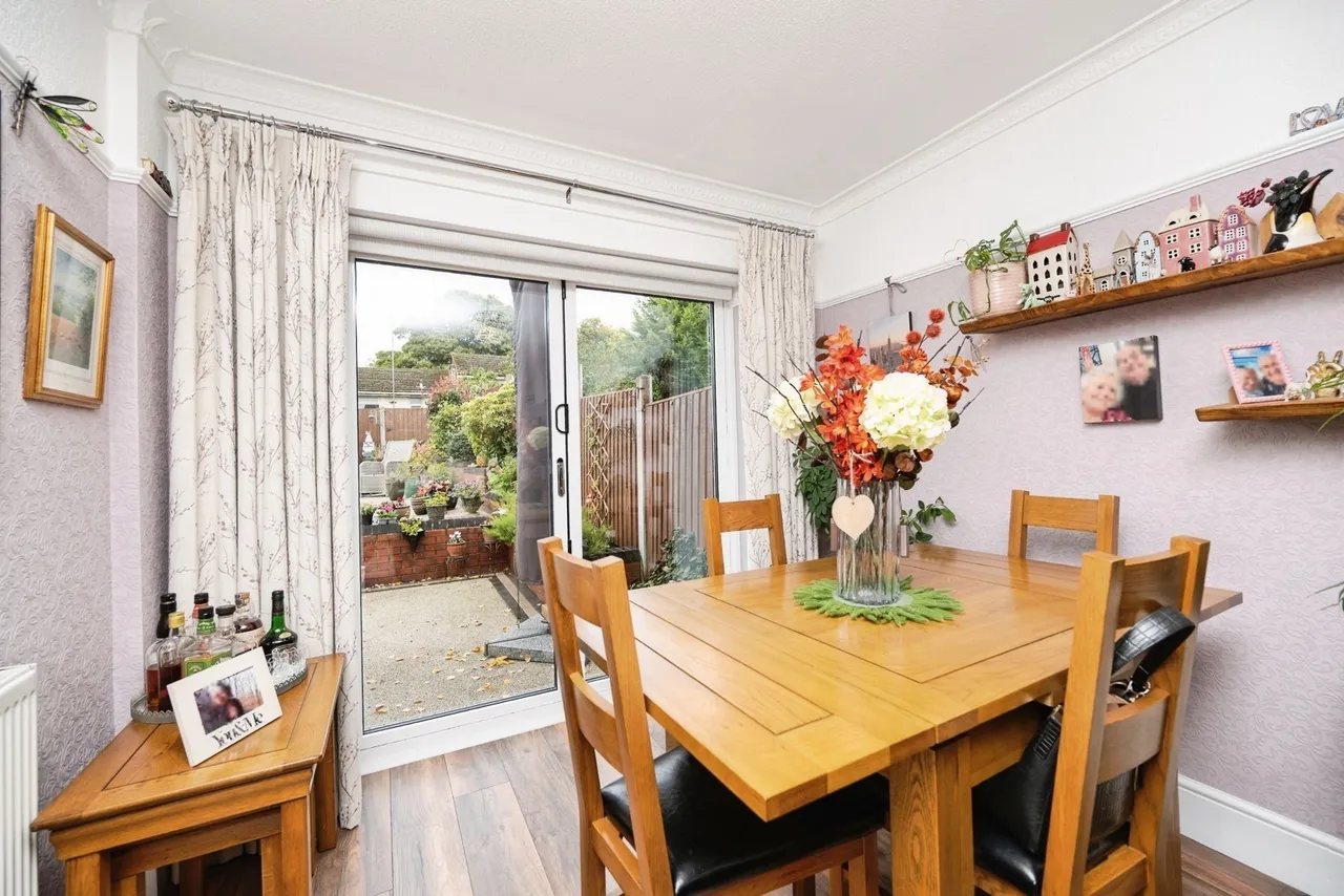 Cumberland Road, Oldbury, B68, photo 6