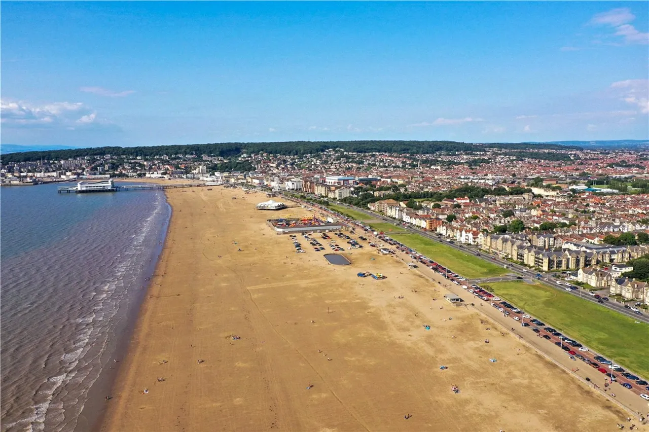 Beach Road, Weston-super-Mare, BS23, photo 17