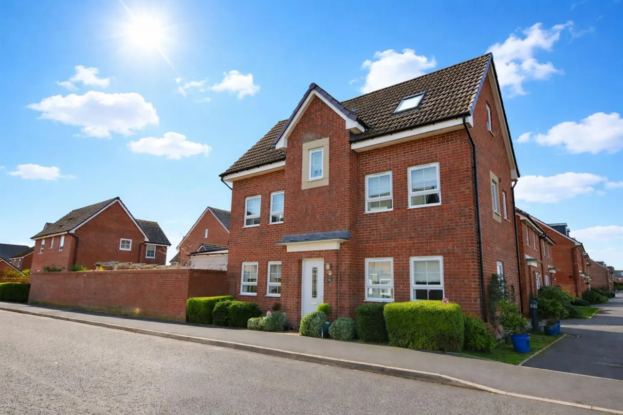 4 bed house for sale, Musselburgh Way, Bourne, PE10