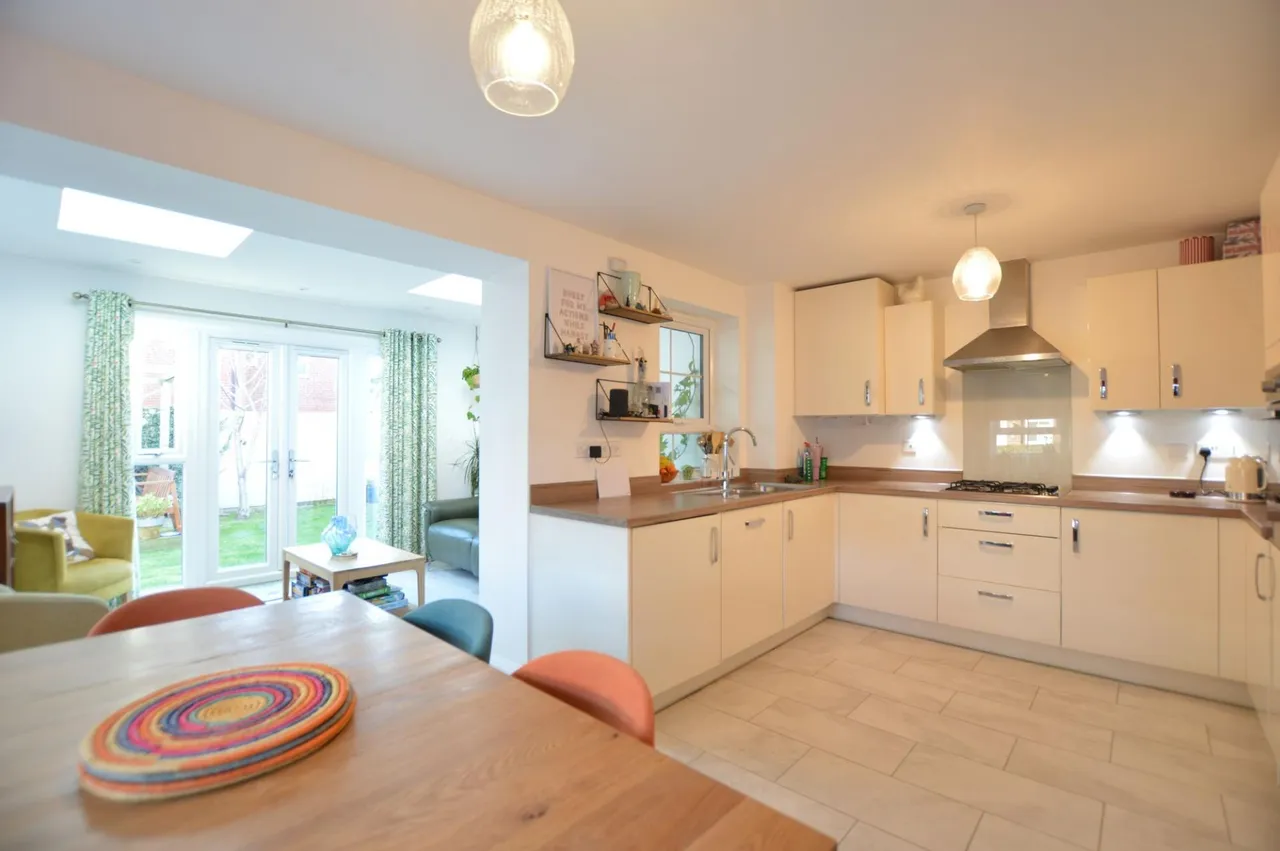 Musselburgh Way, Bourne, PE10, photo 3