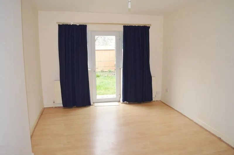 Chase End, Epsom, KT19, photo 5