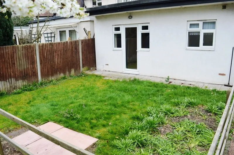 Chase End, Epsom, KT19, photo 7