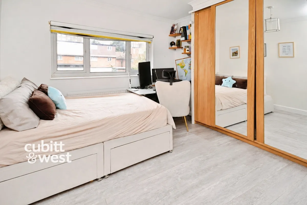 Swinburne Crescent, Croydon, CR0, photo 7