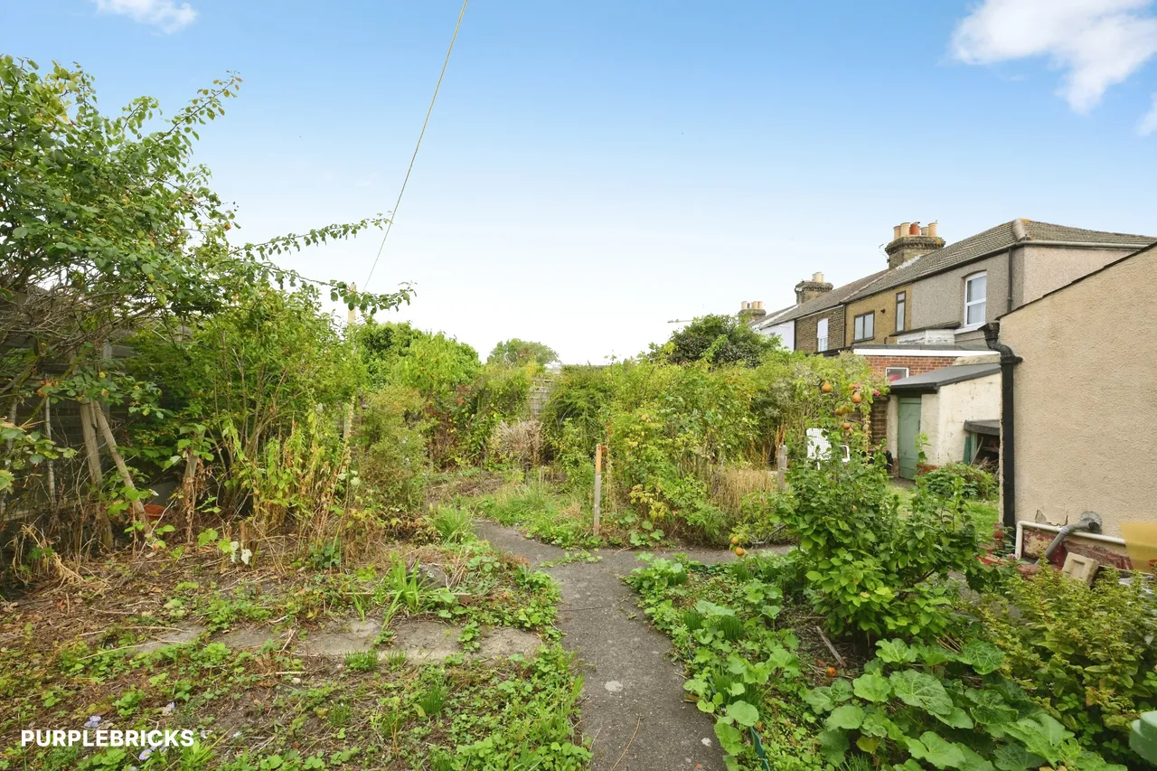 Windmill Lane, Waltham Cross, EN8, photo 22