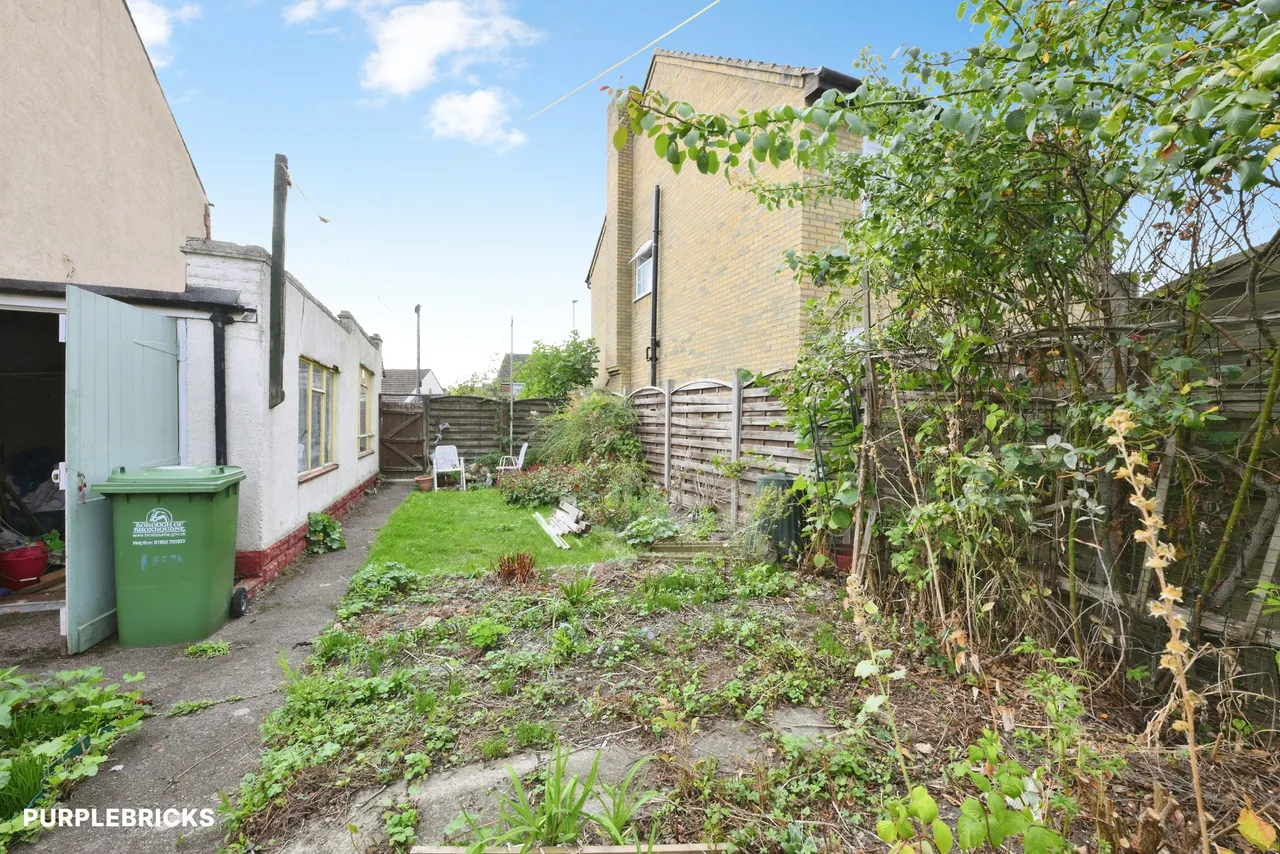 Windmill Lane, Waltham Cross, EN8, photo 18