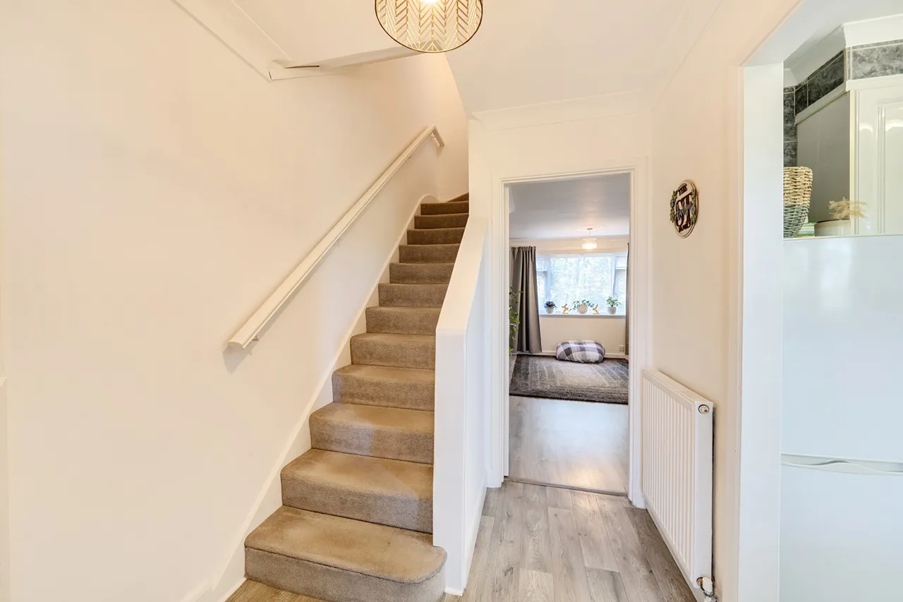 The Greenway, Ickenham, UB10, photo 17
