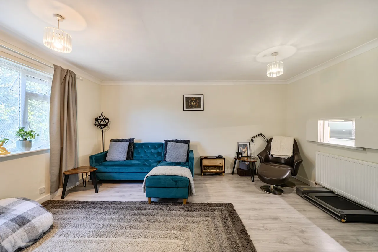 The Greenway, Ickenham, UB10, photo 4