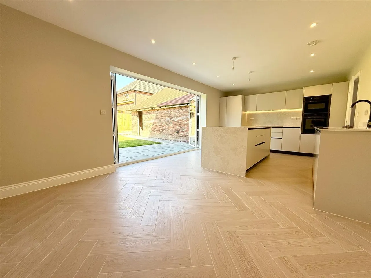Warsash Road, Warsash, photo 3