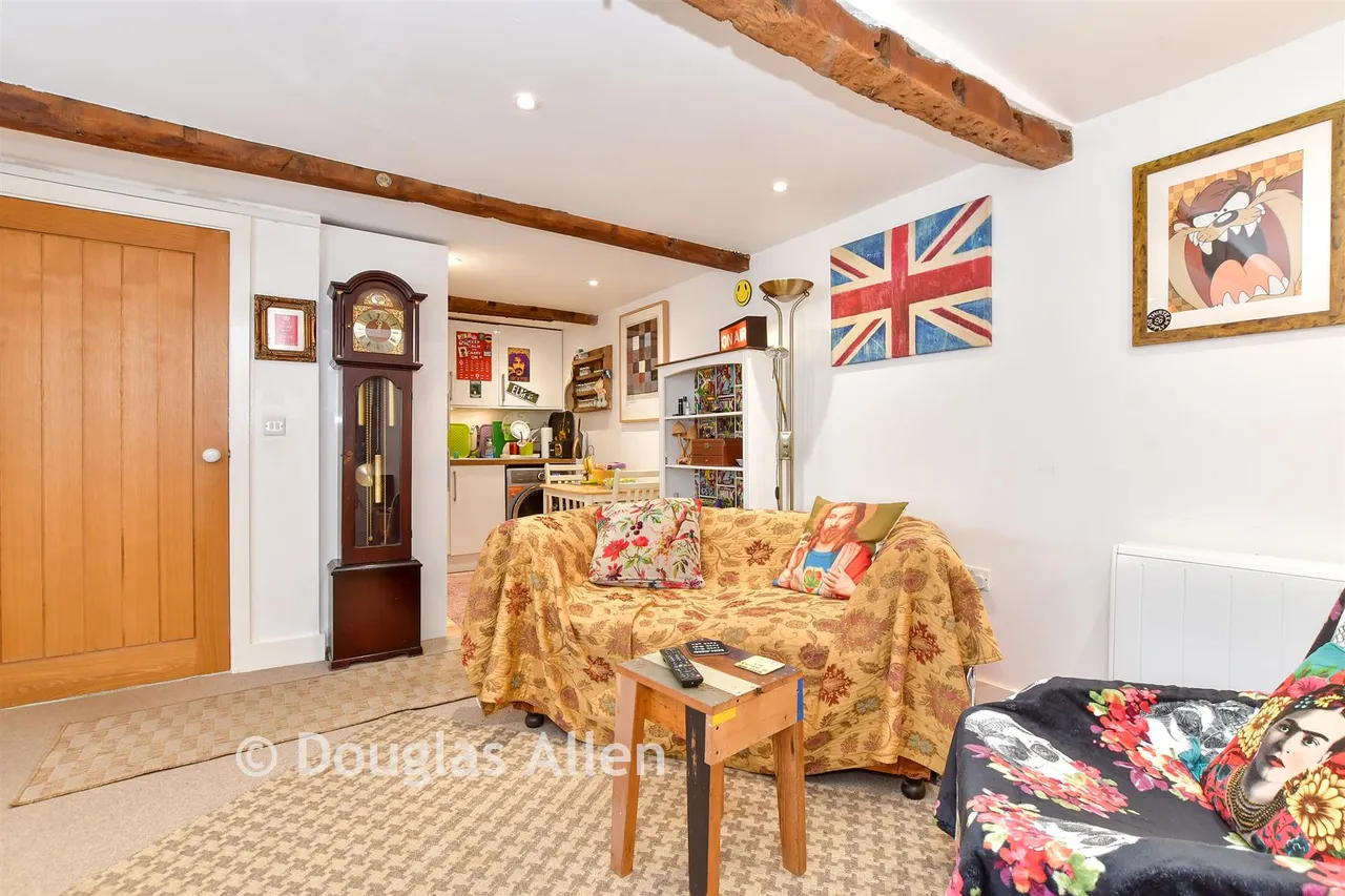 High Street, Ongar, CM5, photo 3