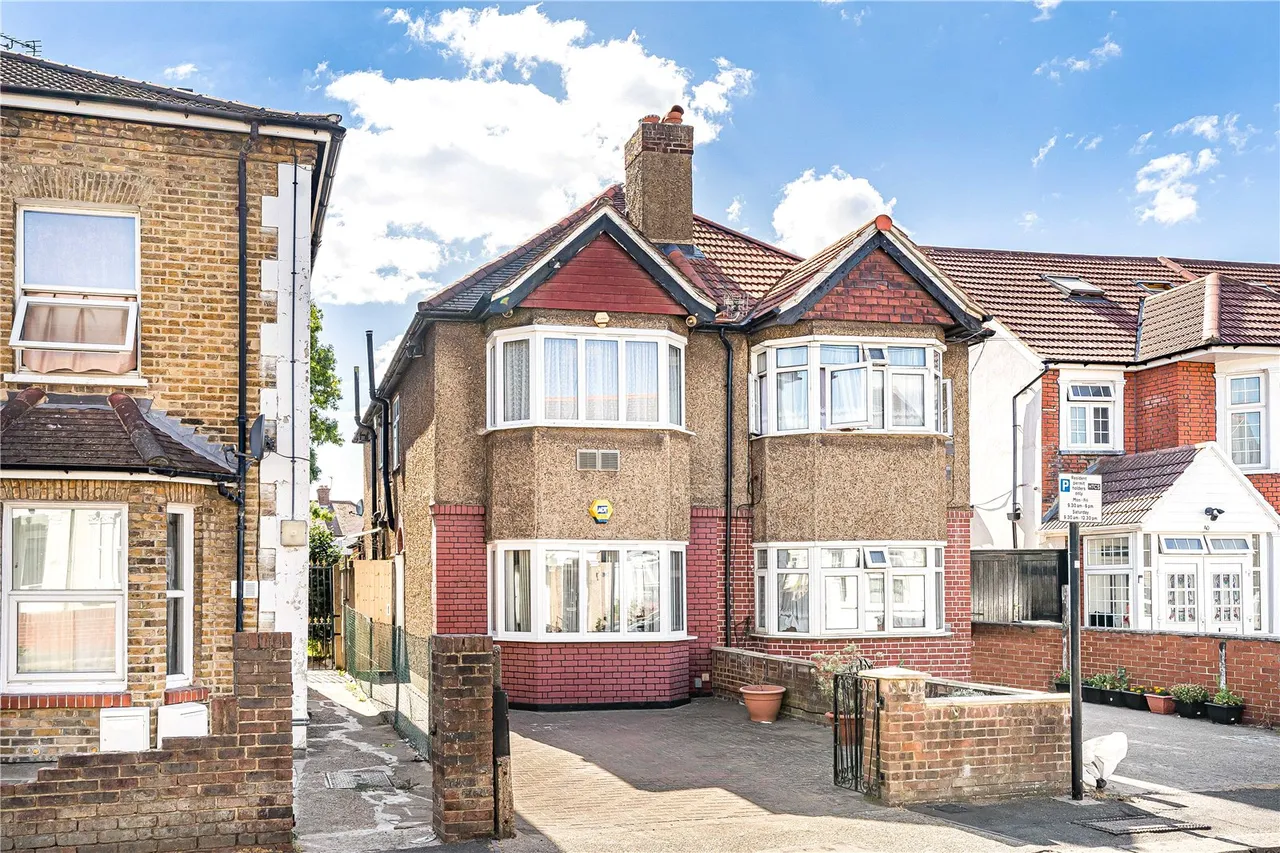 Hibernia Road, Hounslow, TW3, photo 28