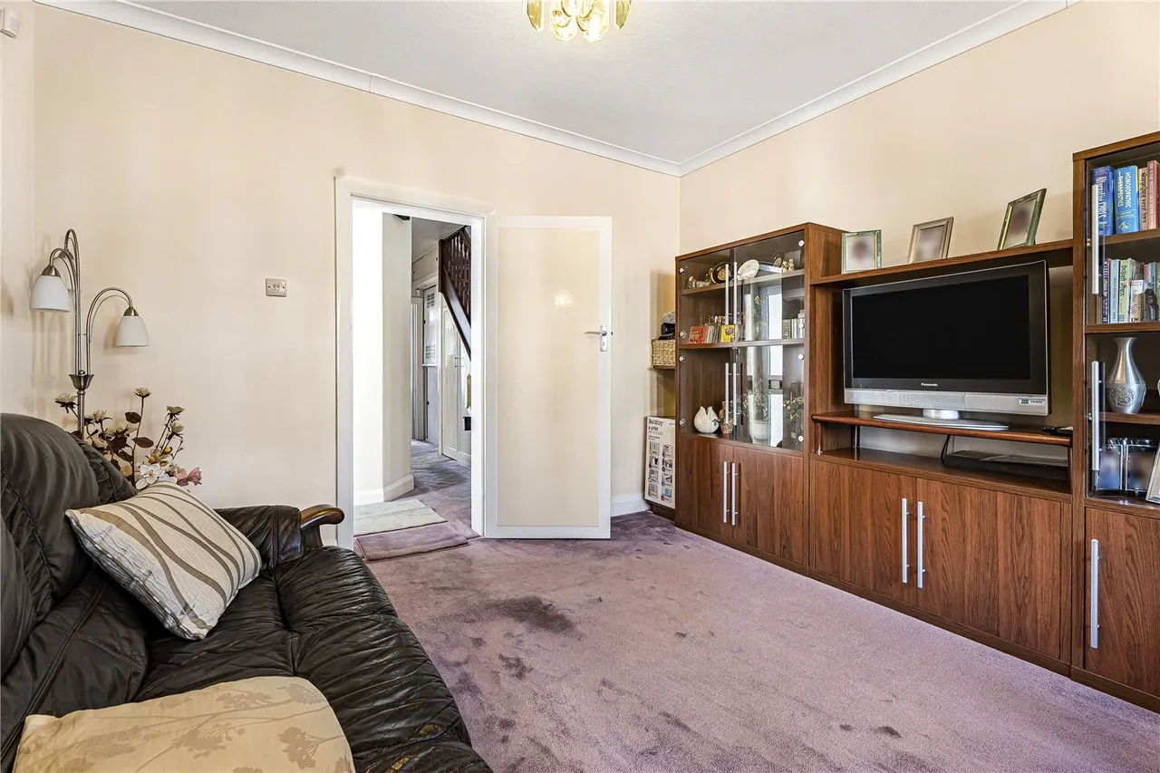 Hibernia Road, Hounslow, TW3, photo 6