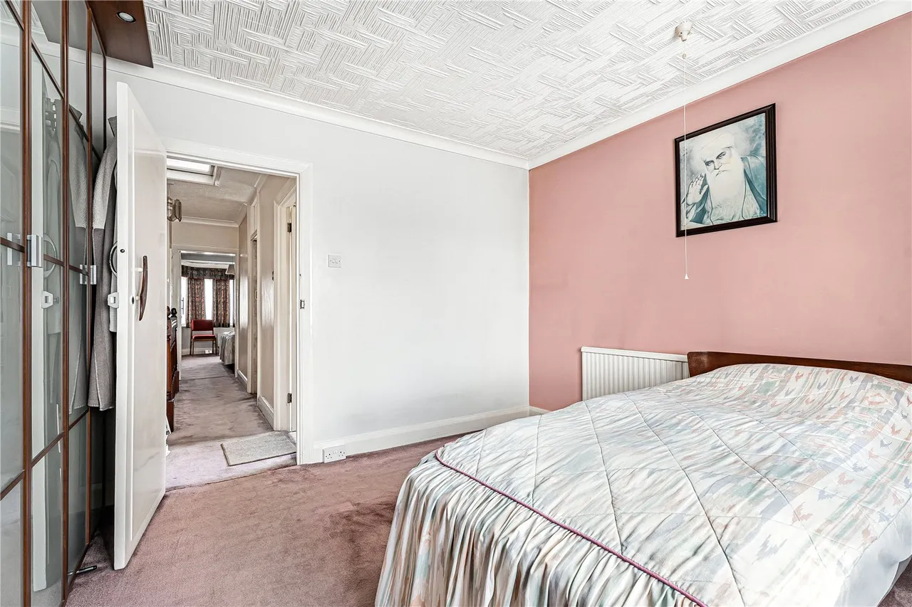 Hibernia Road, Hounslow, TW3, photo 18