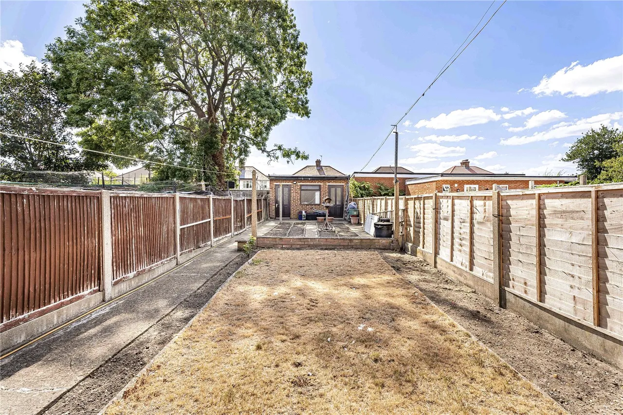 Hibernia Road, Hounslow, TW3, photo 5