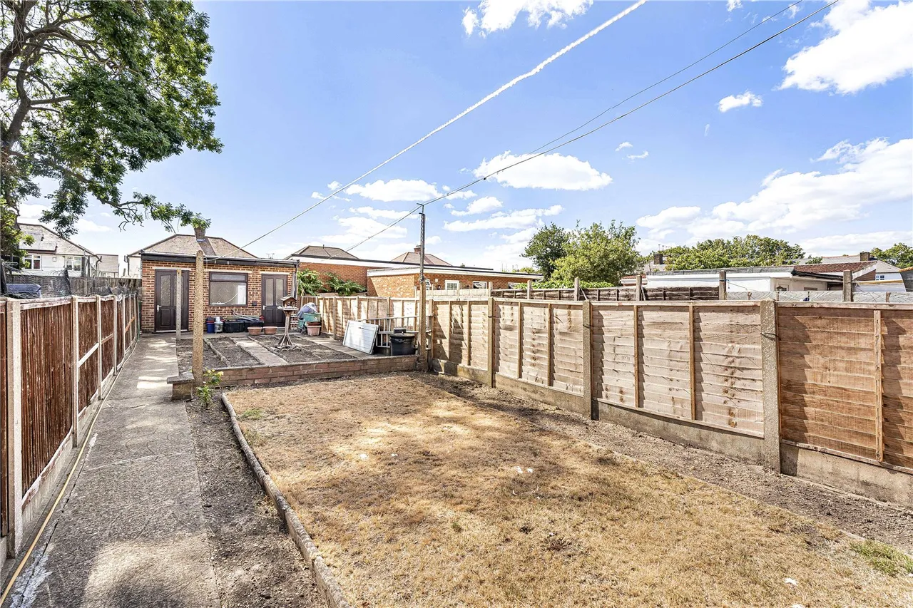 Hibernia Road, Hounslow, TW3, photo 24