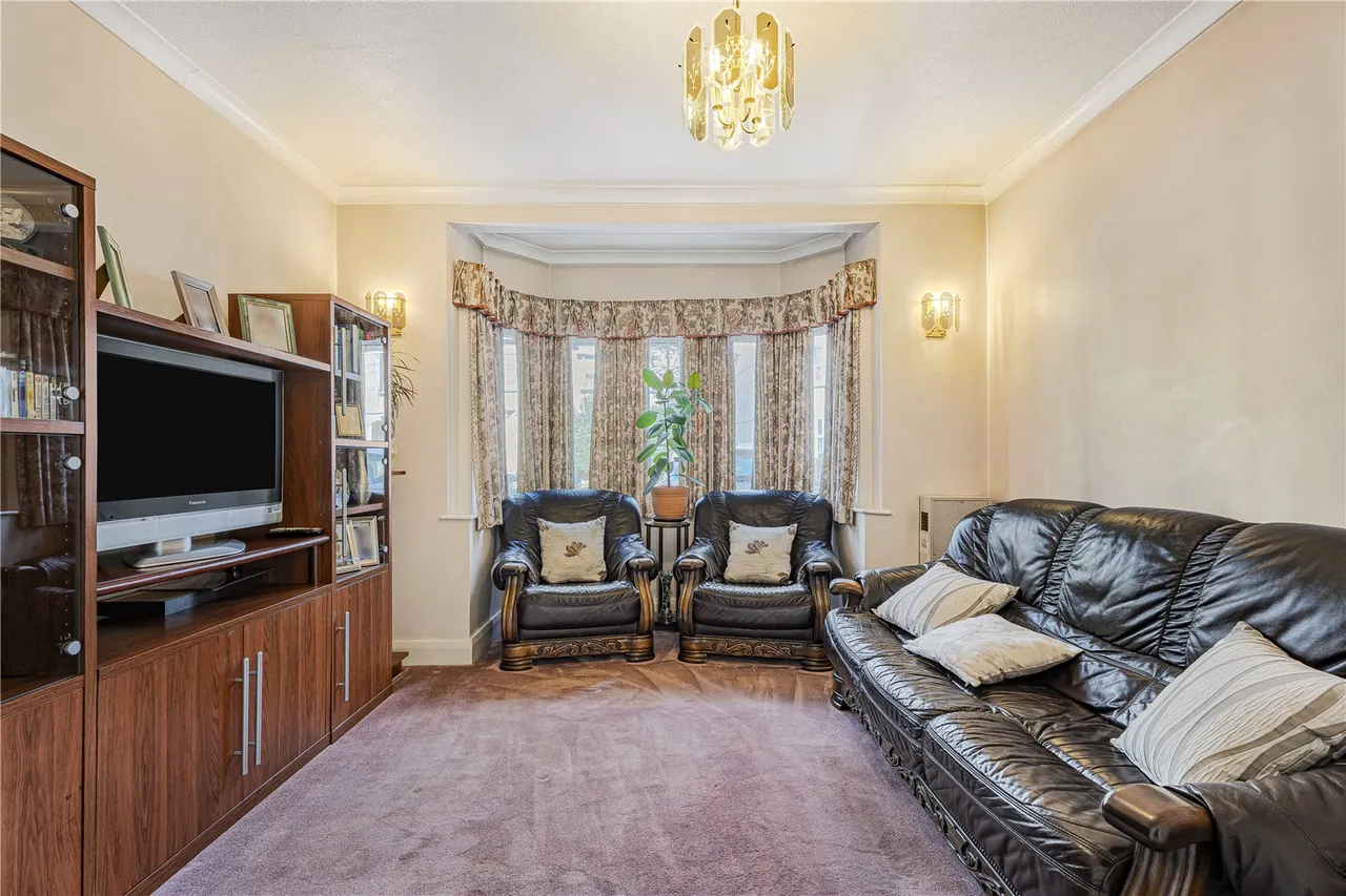 Hibernia Road, Hounslow, TW3, photo 7