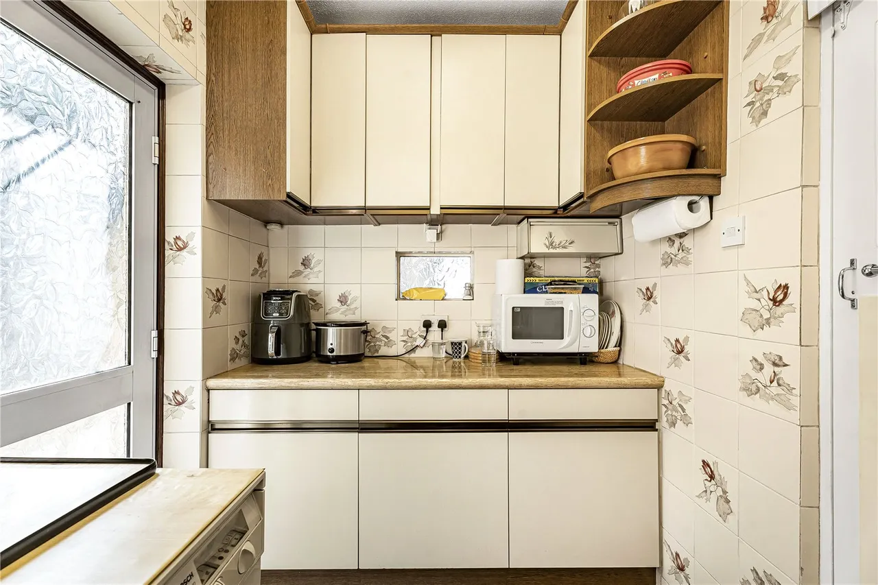 Hibernia Road, Hounslow, TW3, photo 15