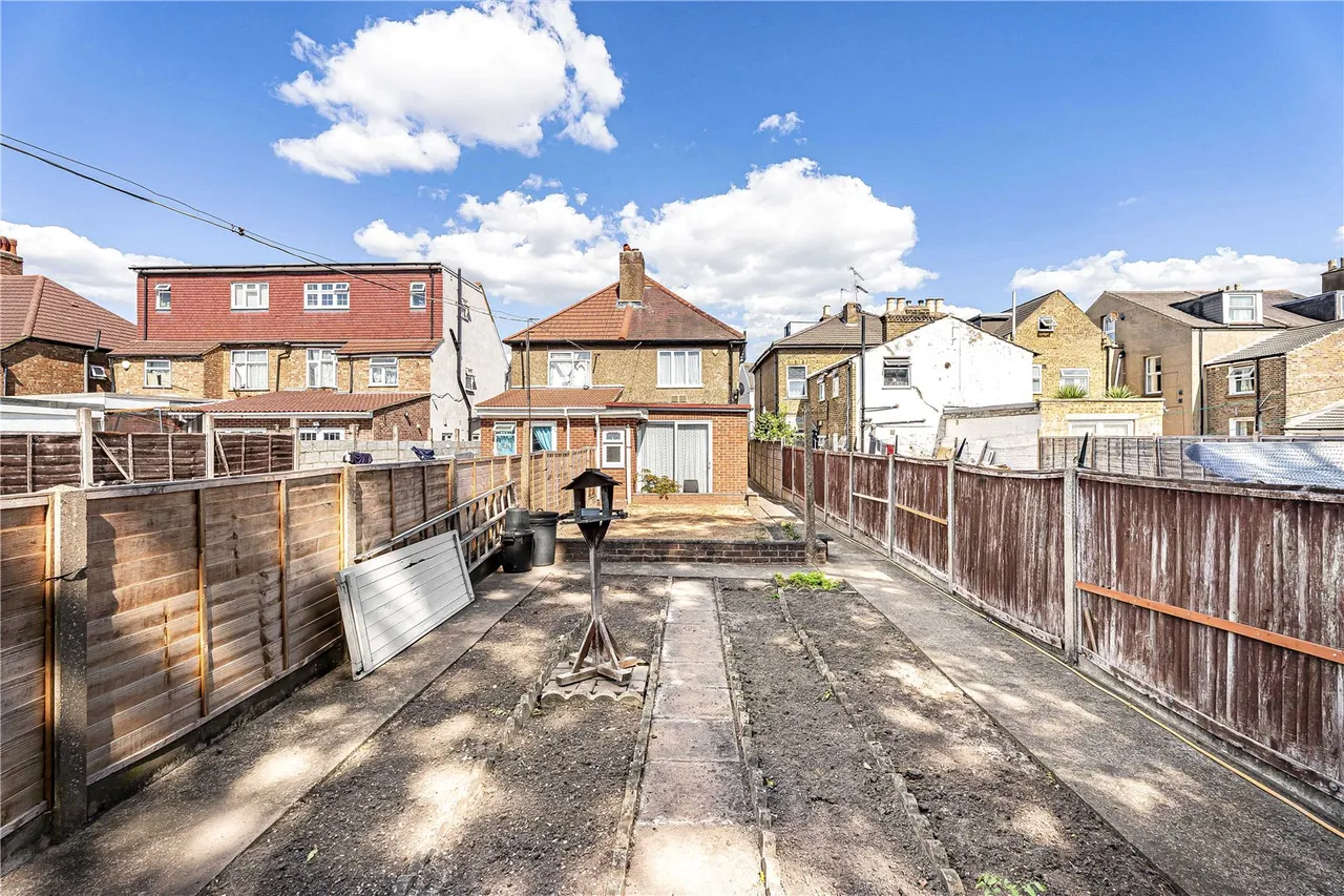 Hibernia Road, Hounslow, TW3, photo 26