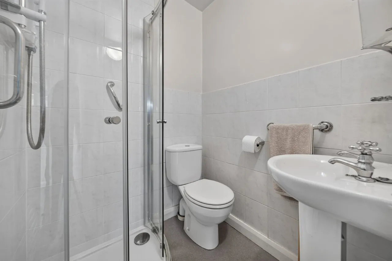 Beverley Rise, Ilkley, LS29, photo 11